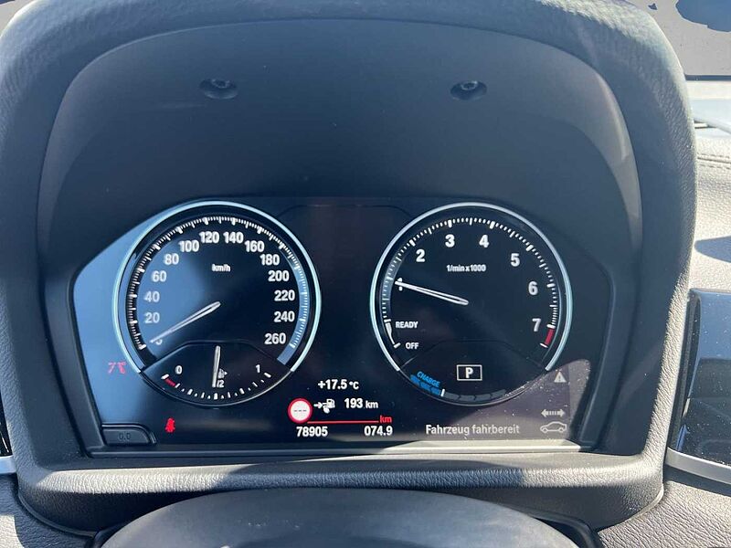 BMW X1 xDrive25e SPORT LINE LED AHK TEMPOMAT NAVI SH