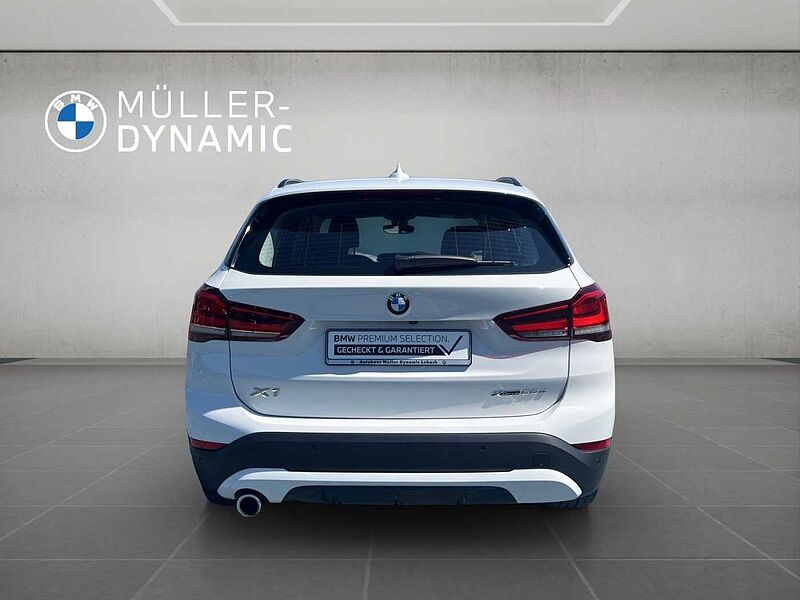 BMW X1 xDrive25e SPORT LINE LED AHK TEMPOMAT NAVI SH