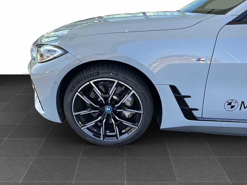 BMW i4 eDrive40 Gran Coupé M Sportpaket HiFi DAB