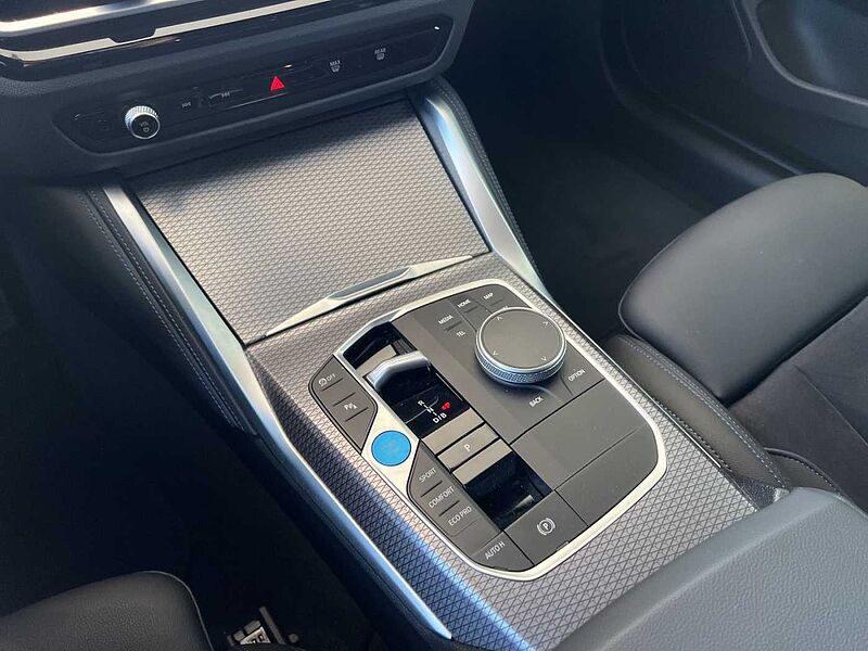 BMW i4 eDrive40 Gran Coupé M Sportpaket HiFi DAB