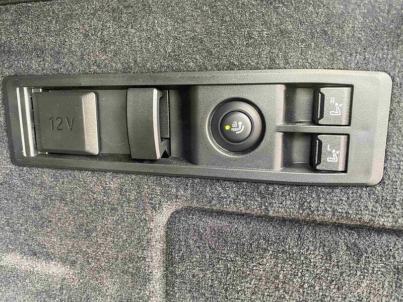 BMW iX M60 LASER PANO AHK SOFT CLOSE B&W KOMFORTZUG