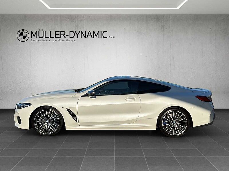BMW M850 i xDrive Coupé