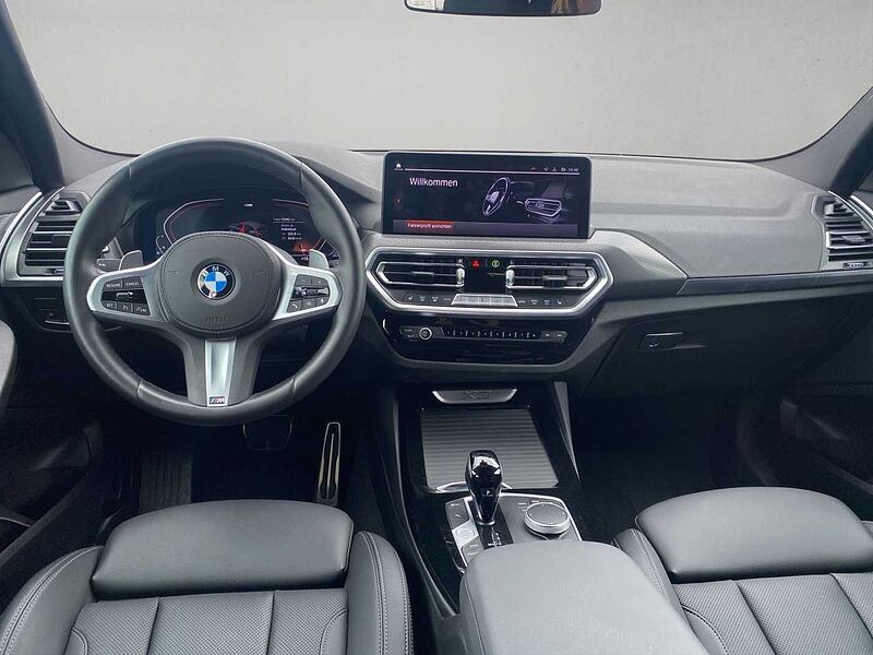 BMW X3 xDrive20i LED VIRT COCK RÜCKFAHR DAB SHZ