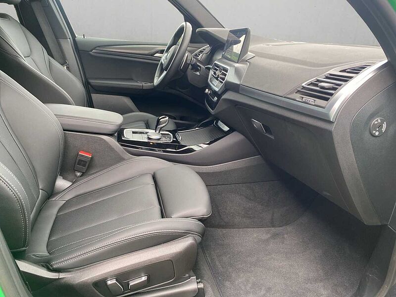 BMW X3 xDrive20i LED VIRT COCK RÜCKFAHR DAB SHZ