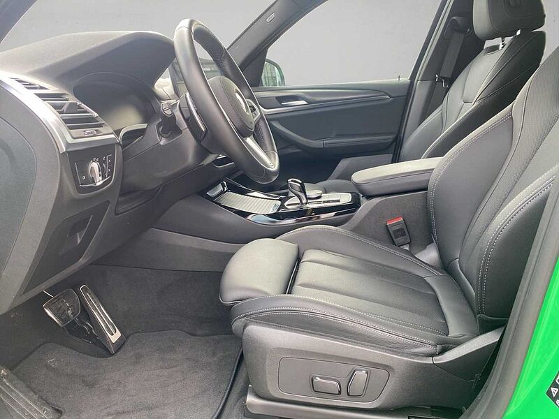BMW X3 xDrive20i LED VIRT COCK RÜCKFAHR DAB SHZ