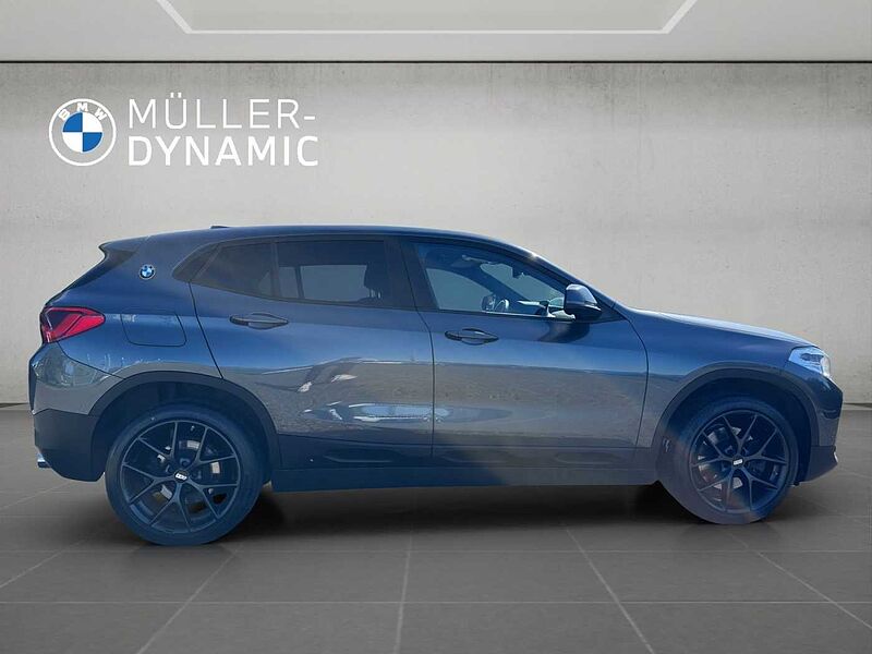 BMW X2 sDrive20d ADVANTAGE LED KOMFORTZUG NAVI+ PDC