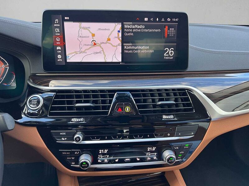BMW 540 i LIMOUSINE LUXURY LINE LASER HUD HIFI SOFT-C