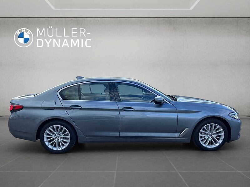 BMW 540 i LIMOUSINE LUXURY LINE LASER HUD HIFI SOFT-C