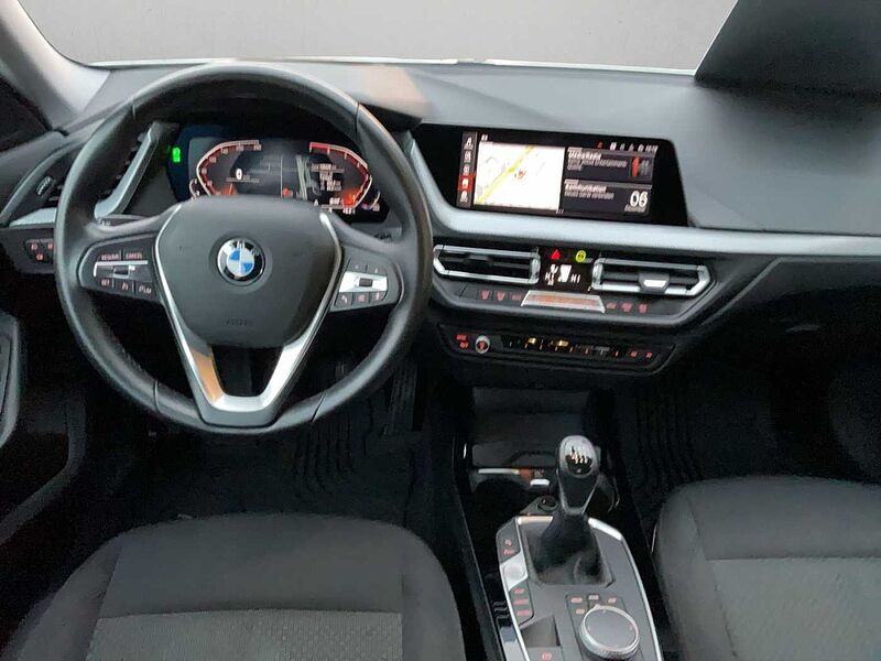 BMW 218 Gran Coupe i GRAN COUPÈ HUD RCKFAHR TEMPOMAT DAB
