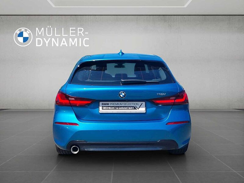 BMW 118 i SPORT LINE LED RÜCKFAHR KOMFORTZUG TEMPOMAT