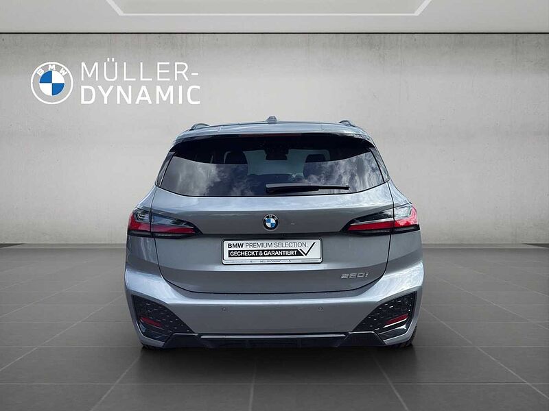 BMW 220 Active Tourer i M SPORT LED AHK RÜCKFAHR KOMFORTZUG SHZ DAB