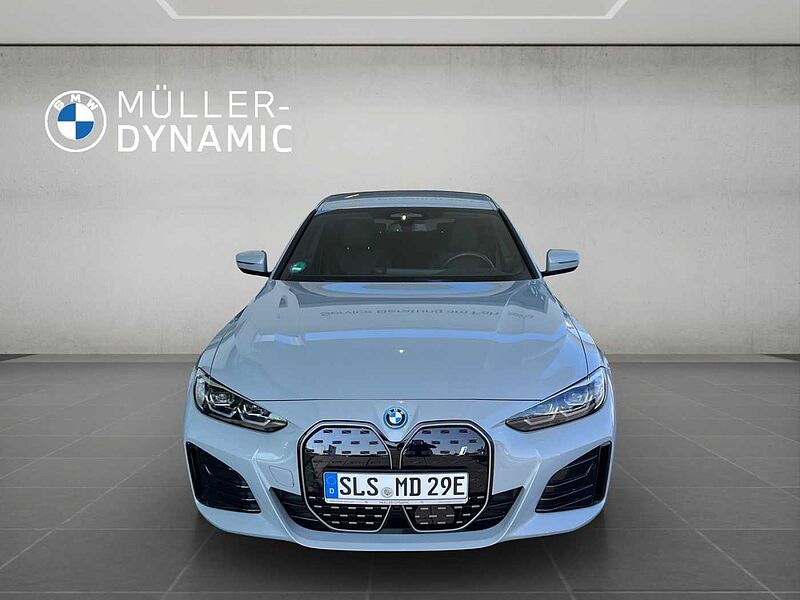 BMW i4 eDrive40 GRAN COUPÈ M SPORT AHK RÜCKFAHR KOMF