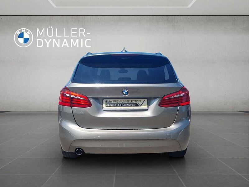BMW 218 Active Tourer i ADVANTAGE LED PDC NAVI AUTOMATIK SHZ KLIMAA