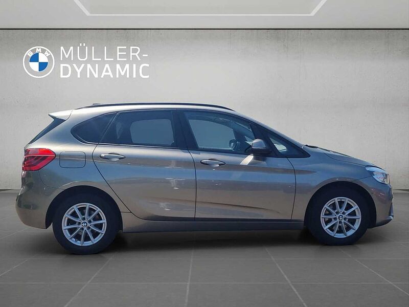 BMW 218 Active Tourer i ADVANTAGE LED PDC NAVI AUTOMATIK SHZ KLIMAA