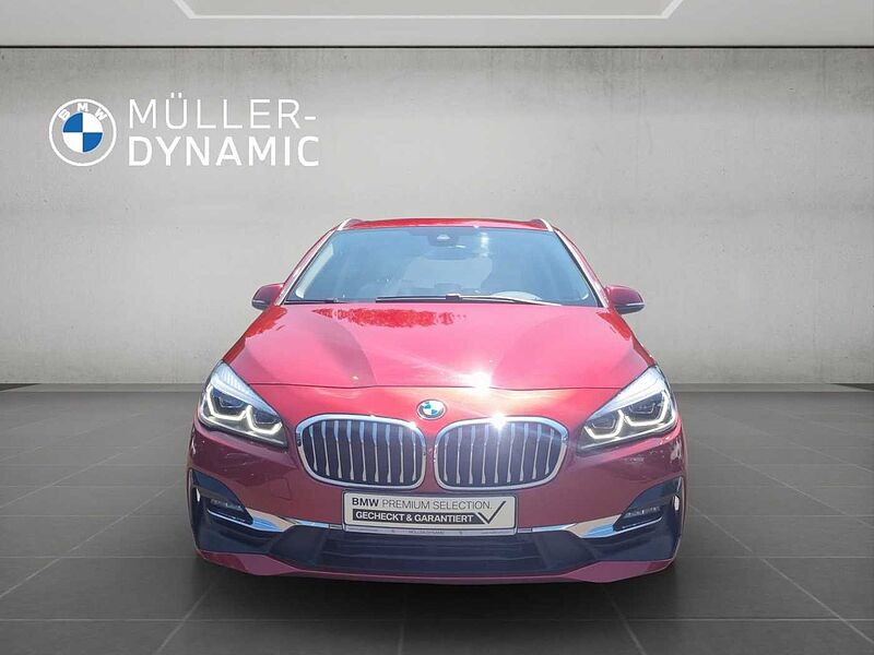 BMW 218 Active Tourer i LUXURY LINE LED PDC KLIMAAUTO SHZ NAVI