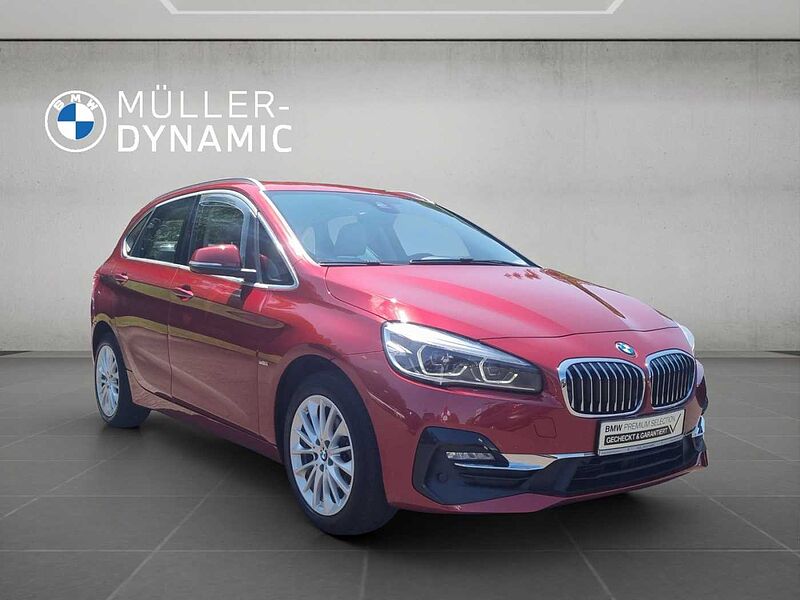 BMW 218 Active Tourer i LUXURY LINE LED PDC KLIMAAUTO SHZ NAVI