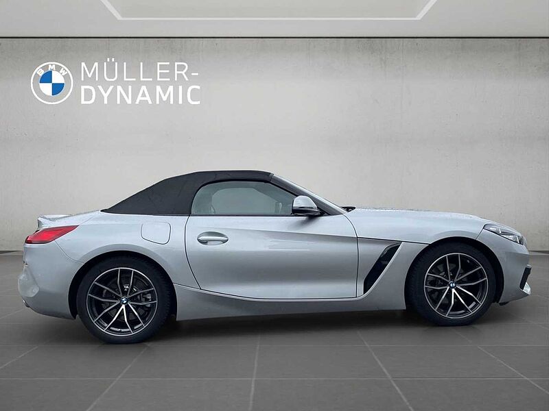 BMW Z4 sDrive20i CABRIO SPORT LINE HIFI PDC TEMPOMAT