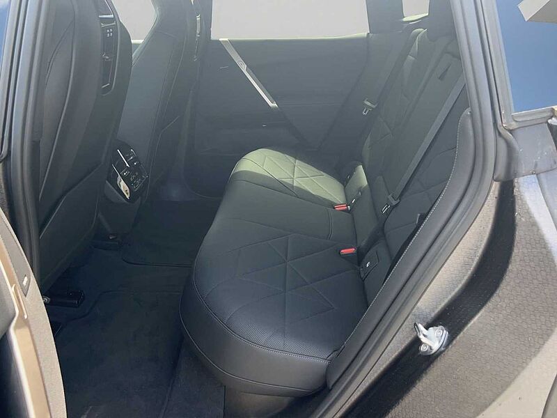 BMW iX xDrive40 KOMFORTZUG HARMAN KARDON 360° KAMERA