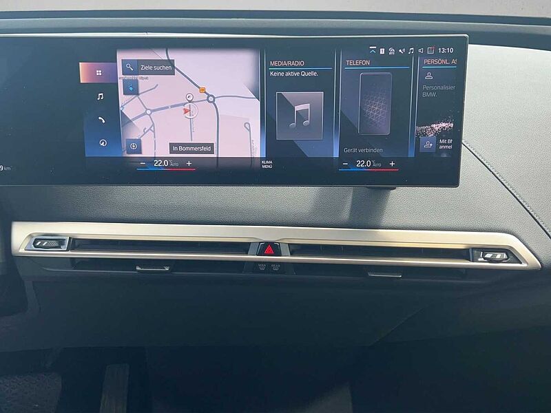 BMW iX xDrive40 KOMFORTZUG HARMAN KARDON 360° KAMERA
