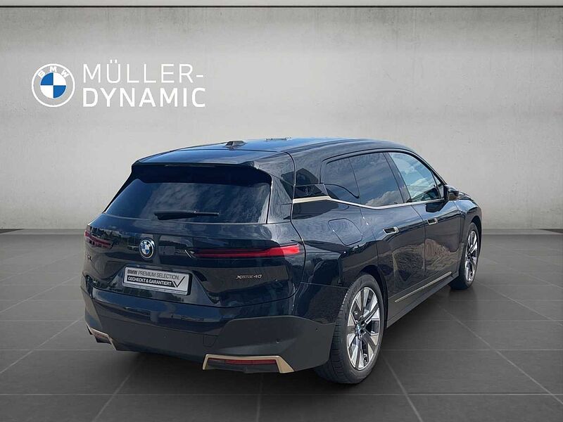 BMW iX xDrive40 KOMFORTZUG HARMAN KARDON 360° KAMERA
