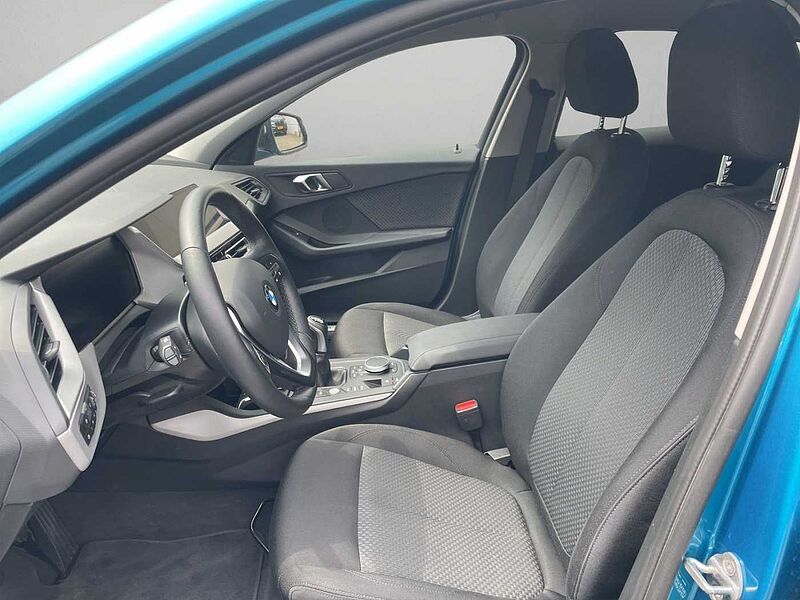 BMW 116 i ADVANTAGE LED PDC TEMPOMAT WLAN SHZ