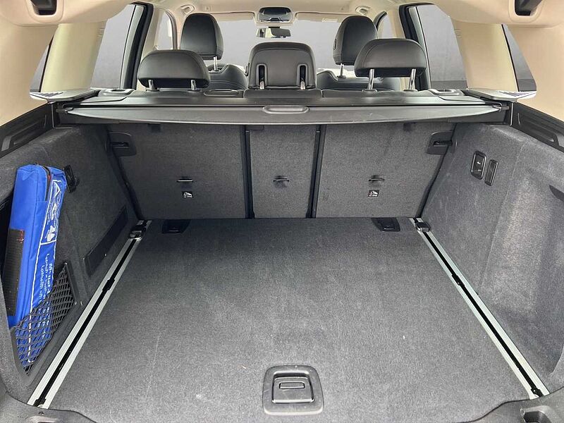 BMW X3 xDrive20d LED AHK RÜCKFAHR KOMFORTZUG SHZ DAB