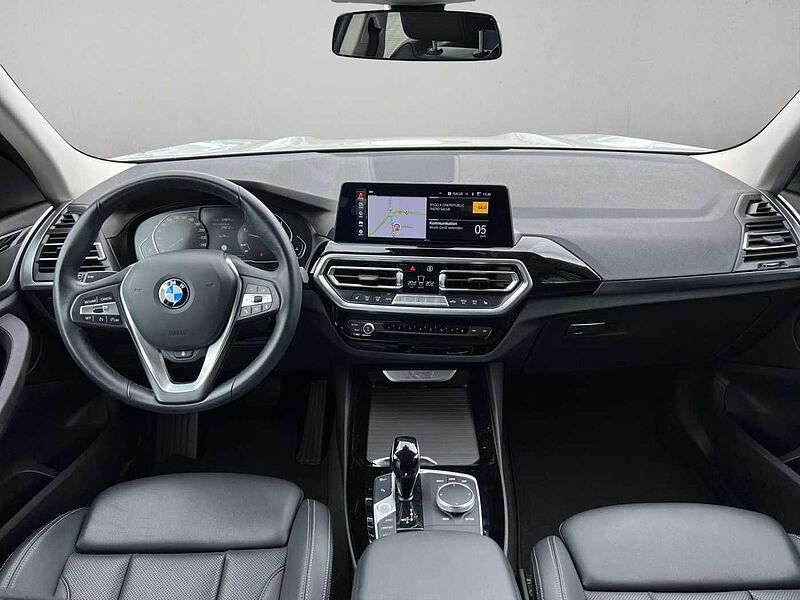 BMW X3 xDrive20d LED AHK RÜCKFAHR KOMFORTZUG SHZ DAB