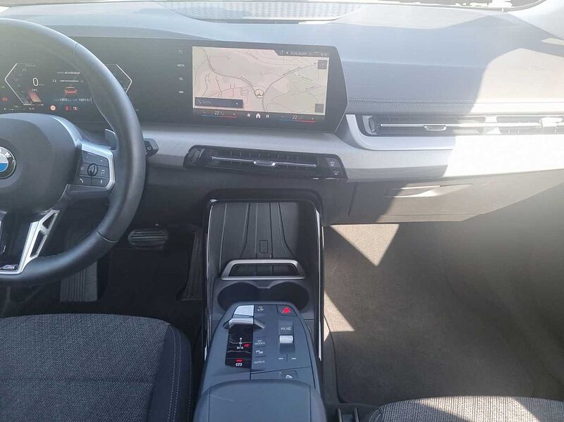 BMW 216 i LED RÜCKFAHR KOMFORTZUG SHZ DAB