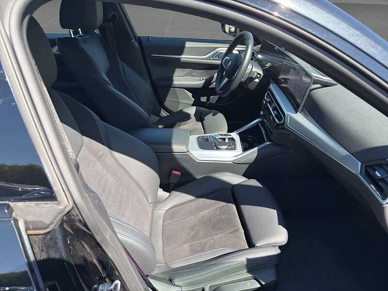 BMW i4 eDrive40 GRAN COUPÈ M SPORT PRO RÜCKFAHR