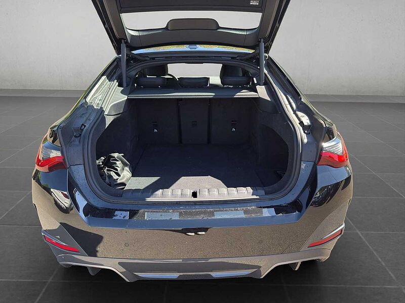 BMW i4 eDrive40 GRAN COUPÈ M SPORT PRO RÜCKFAHR