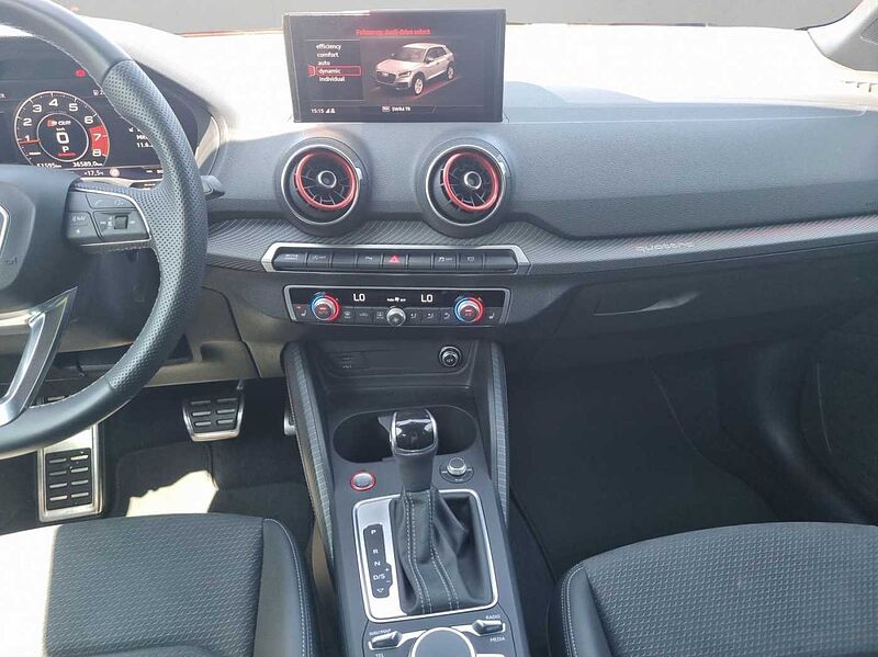 Audi SQ2 2.0 TFSI quattro LED RFK Tempomat AHK PDC