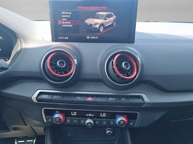 Audi SQ2 2.0 TFSI quattro LED RFK Tempomat AHK PDC