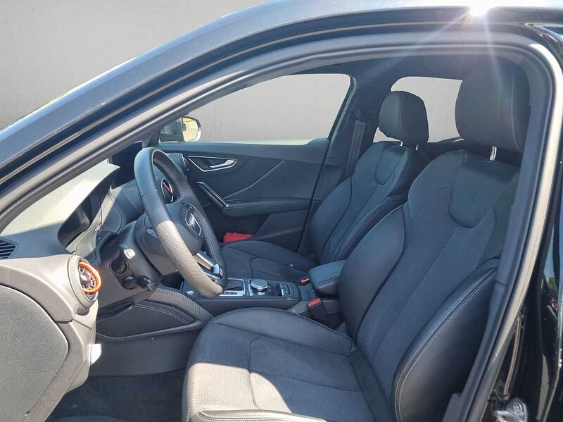 Audi SQ2 2.0 TFSI quattro LED RFK Tempomat AHK PDC