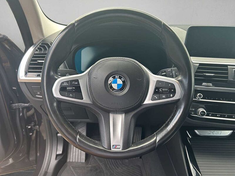 BMW X3 xDrive20d X LINE LED HUD AHK HIFI RÜCKFAHR KO