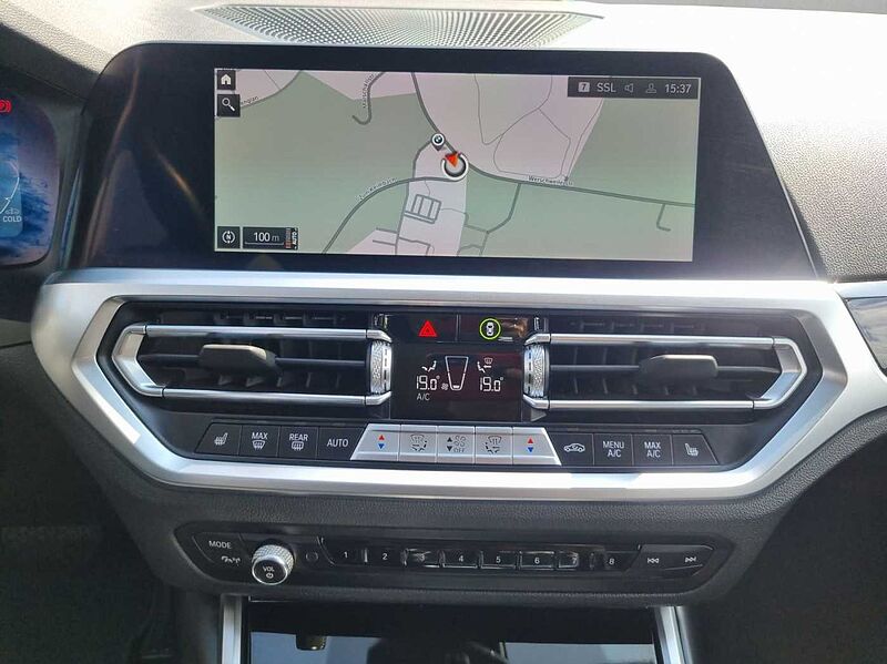 BMW 320 d xDrive TOURING SPORT LINE LED HIFI KOMFORTZ