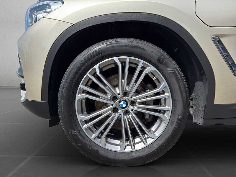 BMW X3 xDrive30e