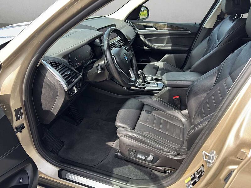 BMW X3 xDrive30e