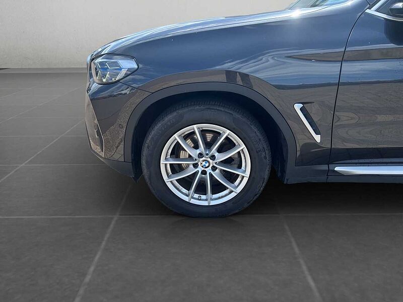 BMW X3 xDrive20d LASER HIFI HUD 360° AHK KOMFORTZUG