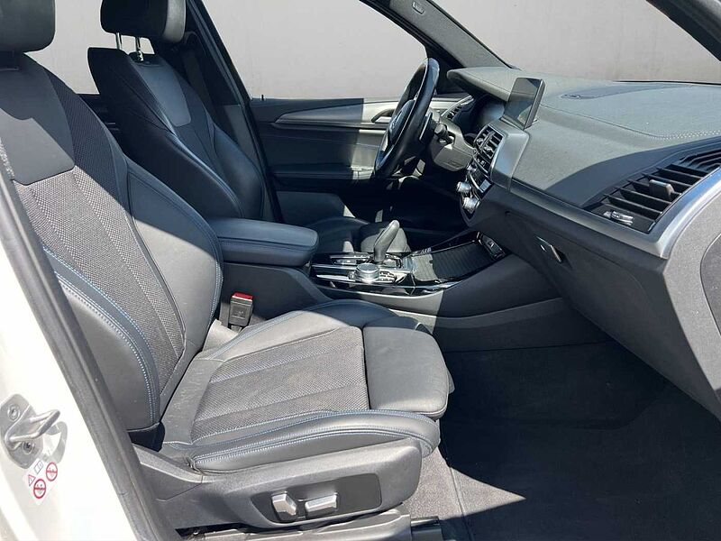BMW X3 M40 d LED AHK PANO HIFI RÜCKFAHR SHZ