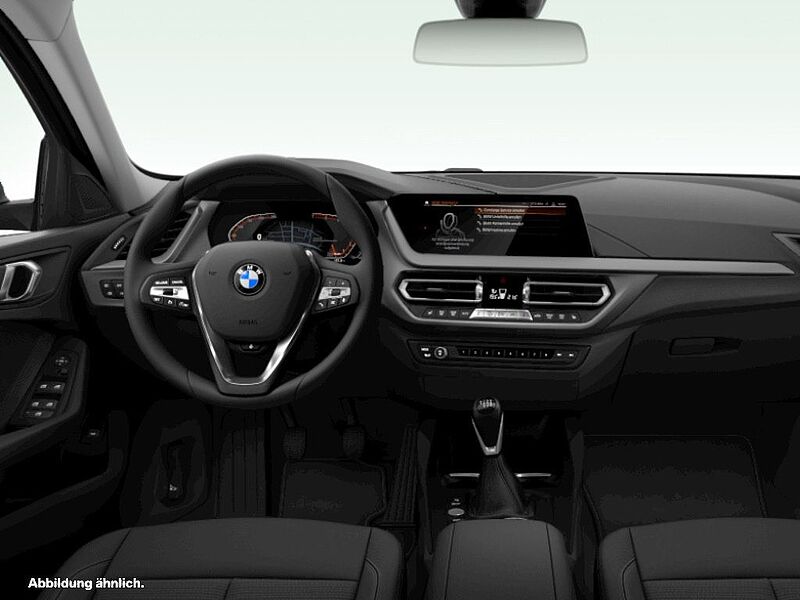 BMW 116 i ADVANTAGE LED TEMPOMAT PDC DAB SHZ