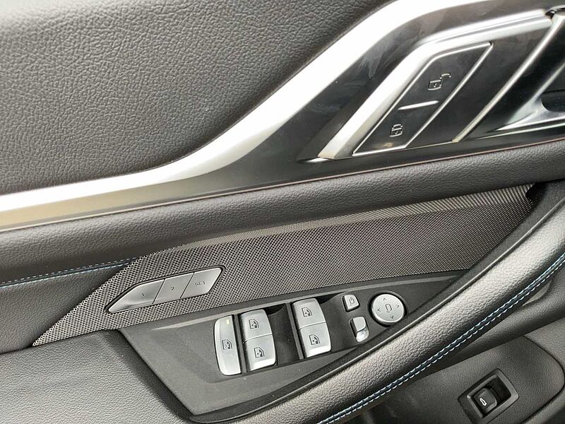 BMW M440 i xDrive GRAN COUPÈ LASER AHK HUD KOMFORTZUG