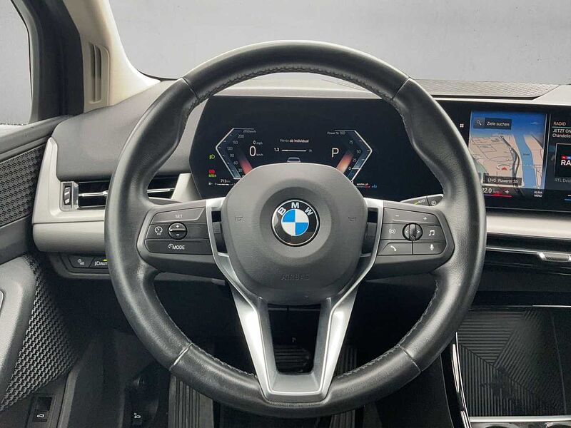 BMW 218 Active Tourer d ACTIVE TOURER AHK RÜCKFAHR SHZ DAB