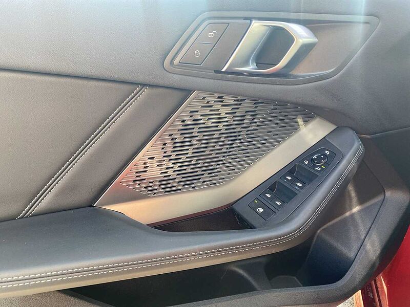 BMW 120 M SPORT DESIGN LED KOMFORTZUG PARKING DRIVIN