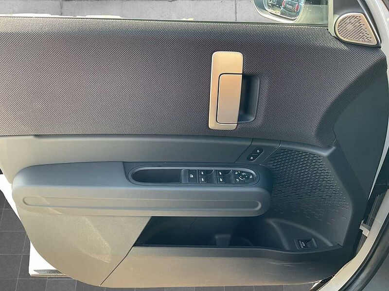 MINI JOHN_COOPER_WORKS_COUNTRYMAN John Cooper Works COUNTRYMAN ALL4 LED HUD HARMAN