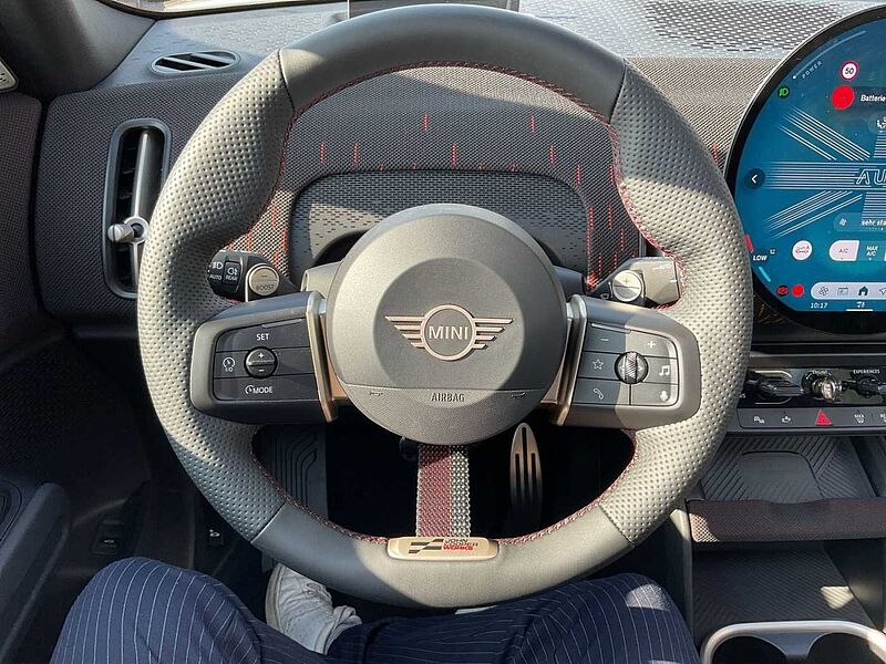 MINI JOHN_COOPER_WORKS_COUNTRYMAN John Cooper Works COUNTRYMAN ALL4 LED HUD HARMAN