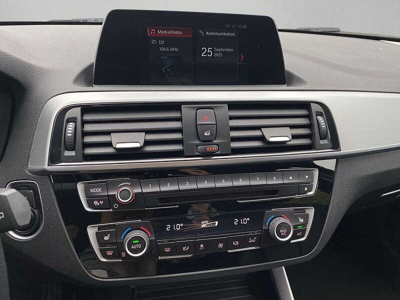 BMW 120 i ADVANTAGE LED PDC TEMPOMAT SHZ