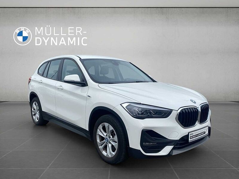 BMW X1 xDrive25e ADVANTAGE LED PDC TEMPOMAT SHZ DAB