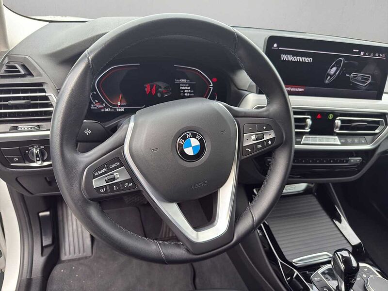 BMW X3 xDrive20d LED AHK RÜCKFAHR VIRT COCK PROF SHZ