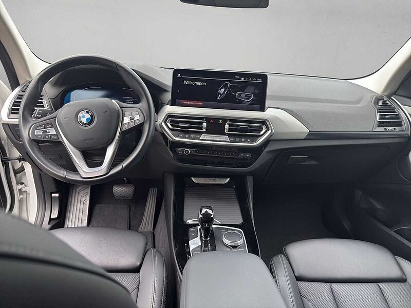 BMW X3 xDrive20d LED AHK RÜCKFAHR VIRT COCK PROF SHZ