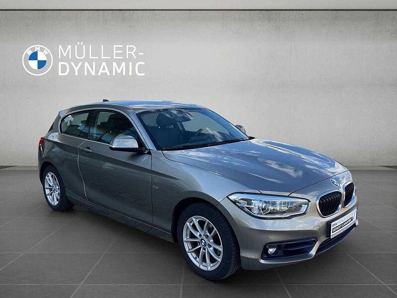 BMW 118 d SPORT LINE LED NAVI HIFI TEMPOMAT SHZ